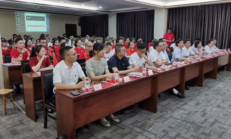 魏氏化学试剂举行庆祝中国共产党成立100周年主题活动(图1)